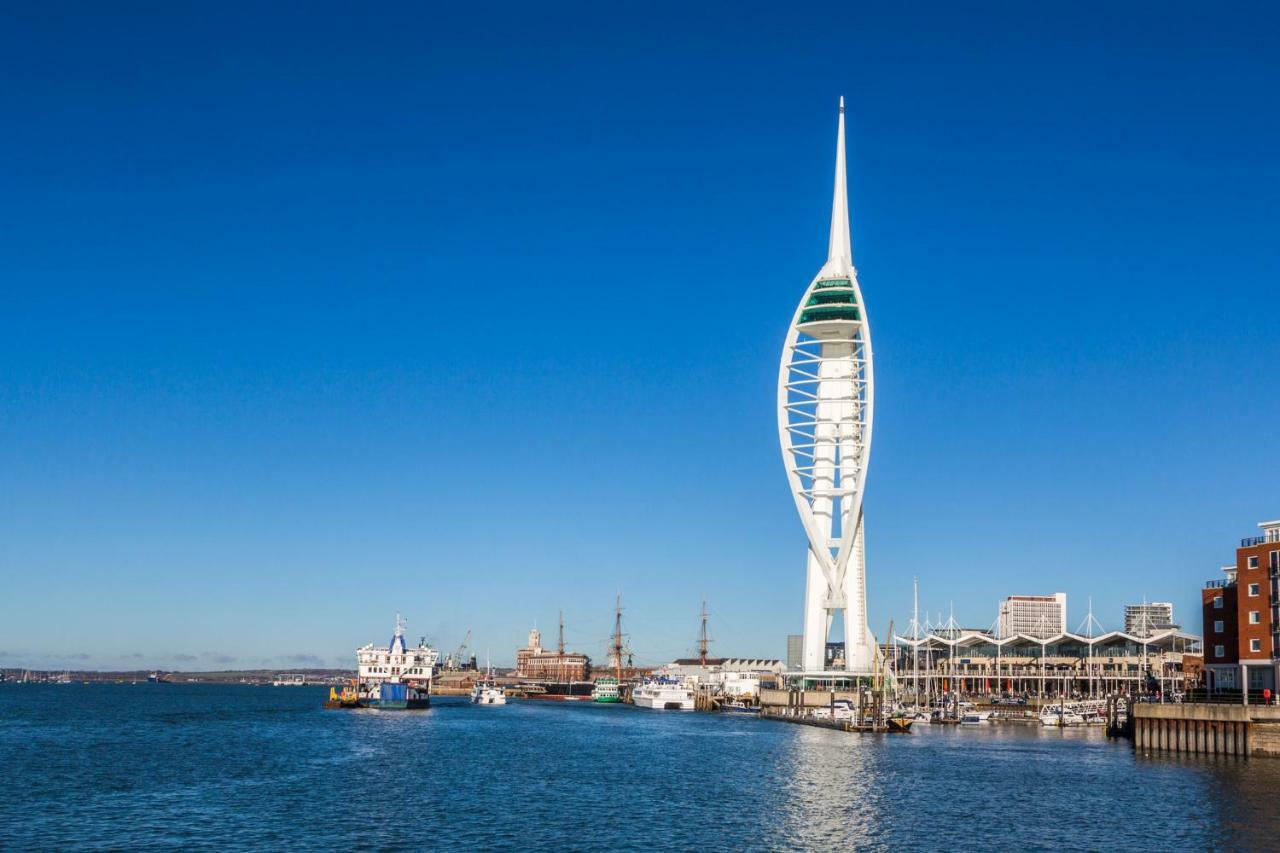 Hotel Popup Portsmouth Esterno foto